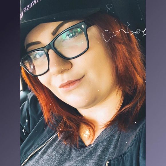 Meet your Posher, Audrey - Picture 1 of 1